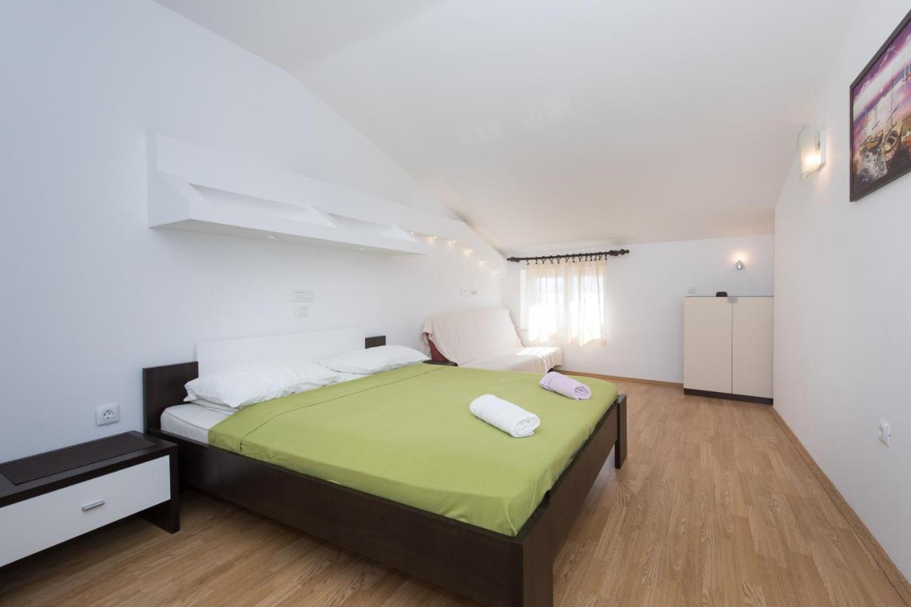 Apartments Darko Near The Sea Baška Εξωτερικό φωτογραφία